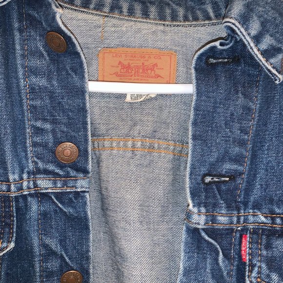 Levi's Denim Jacket - Picture 3 of 4